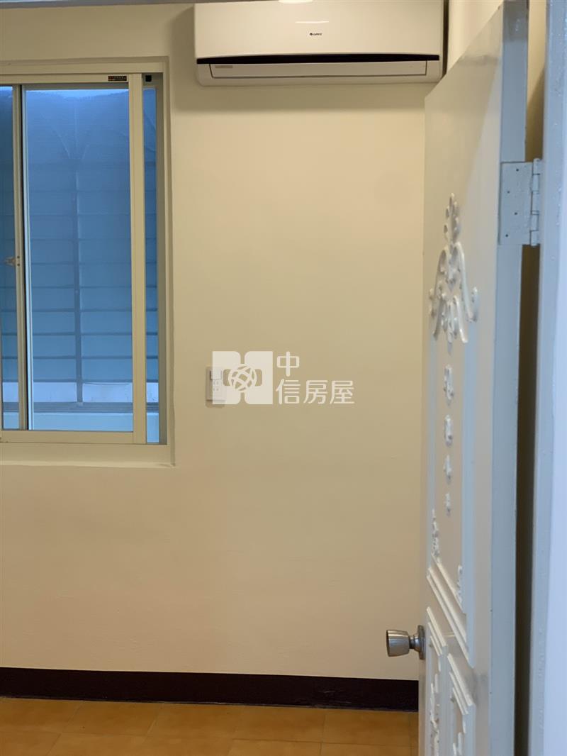 3面採光新裝潢房屋室內格局與周邊環境