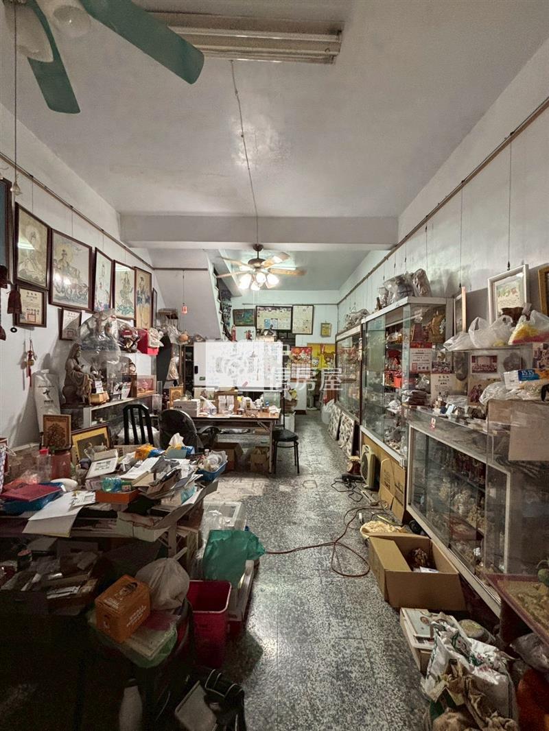 屏東市榮總旁藝術家超值店住房屋室內格局與周邊環境