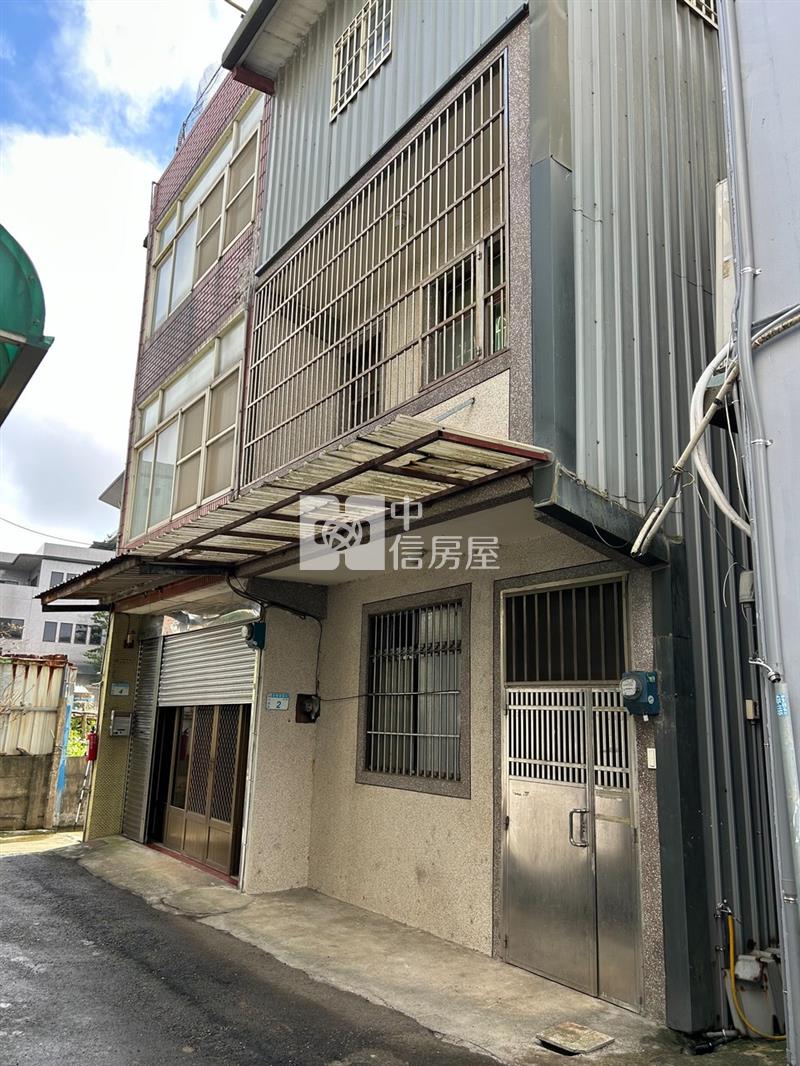 平鎮獅子林商圈旁透天房屋室內格局與周邊環境