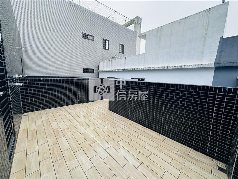 龍岡森林公園全新電梯美墅房屋室內格局與周邊環境