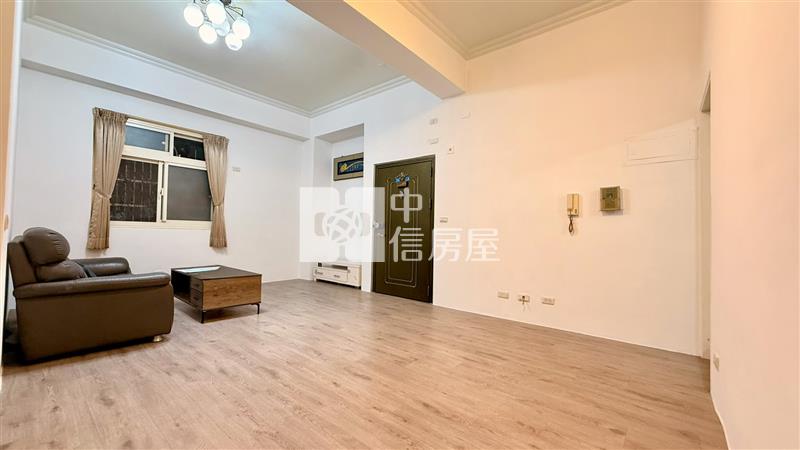 近桃園火車站桃鶯商圈優質三房車房屋室內格局與周邊環境