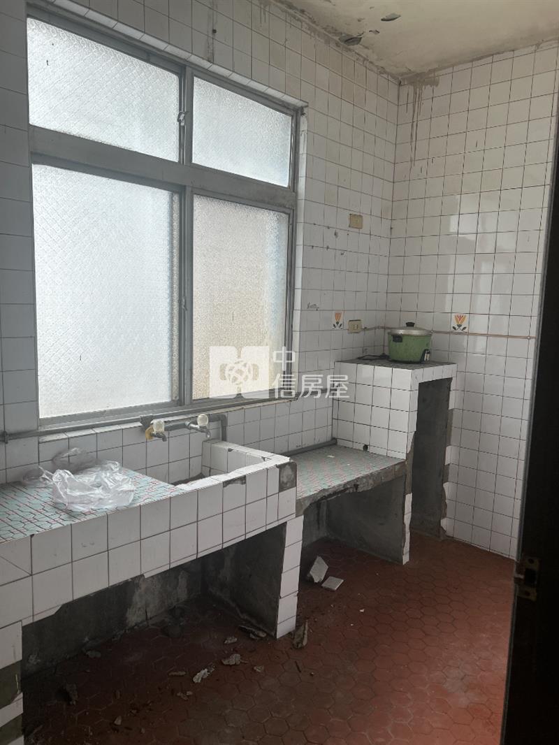建國國小美寓房屋室內格局與周邊環境