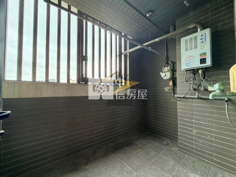 【星鑽】(專委)獨家-近青埔新光影城3+1房雙車露台戶房屋室內格局與周邊環境