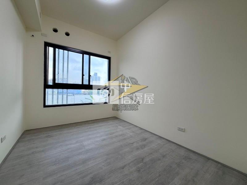 【星鑽】(專委)獨家-近青埔新光影城3+1房雙車露台戶房屋室內格局與周邊環境