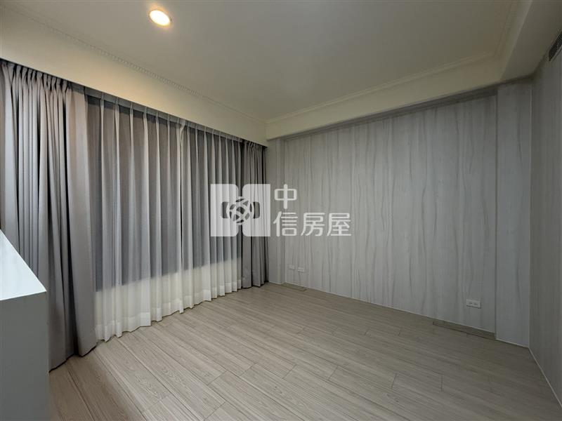 比佛利會館輕屋齡電梯透天房屋室內格局與周邊環境