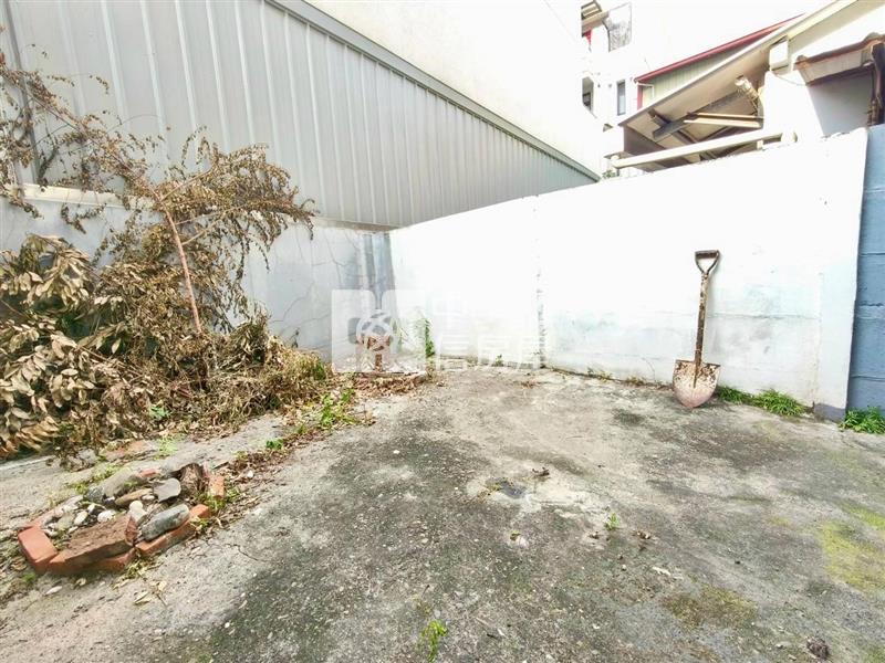 鎮東學區大地坪透天房屋室內格局與周邊環境