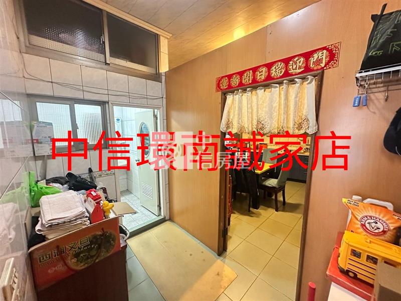 東安國中大空間透天店面房屋室內格局與周邊環境