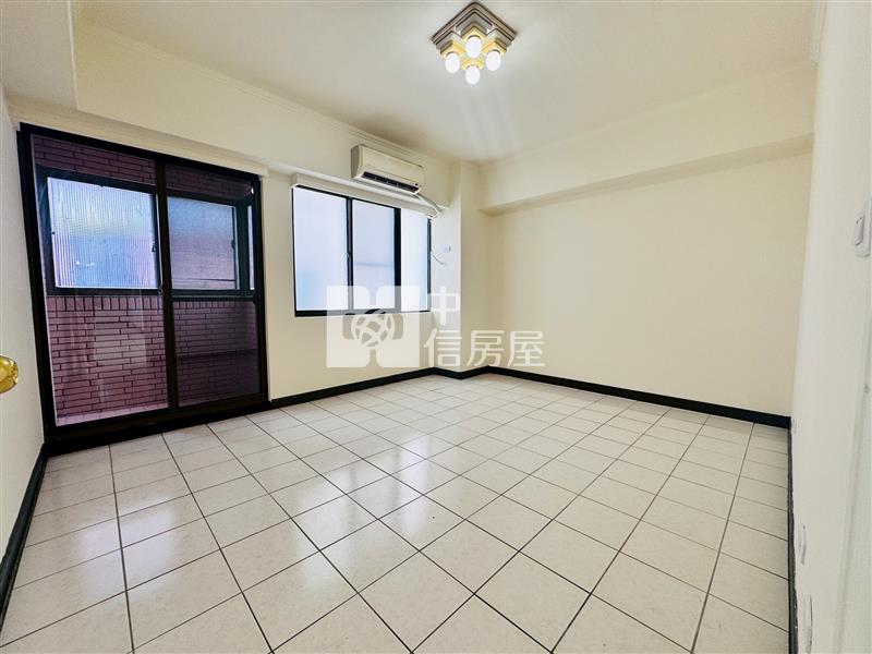 南投四大房社區景觀華廈房屋室內格局與周邊環境