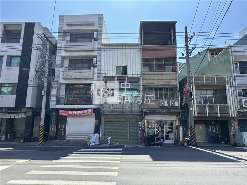 仁德中正路需整修店住房屋室內格局與周邊環境