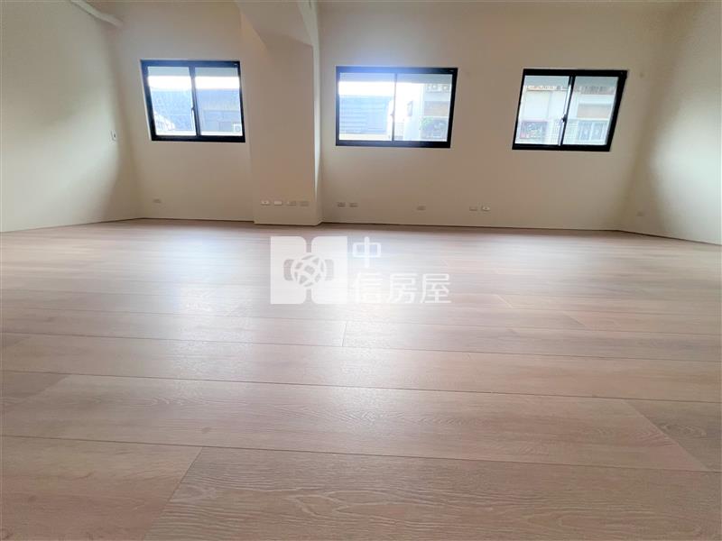 昂峰惟美B棟2樓全新完工房屋室內格局與周邊環境