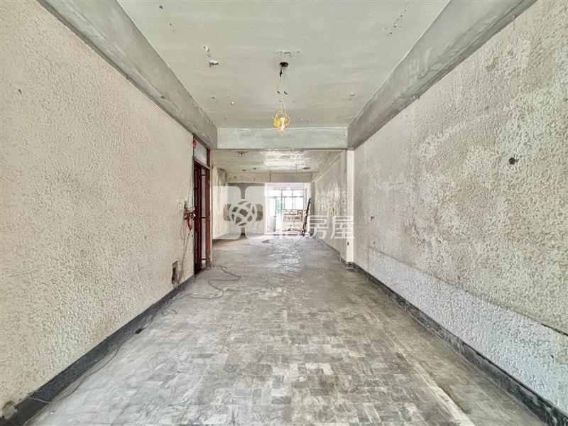 西定路聖心旁低總價改造屋房屋室內格局與周邊環境