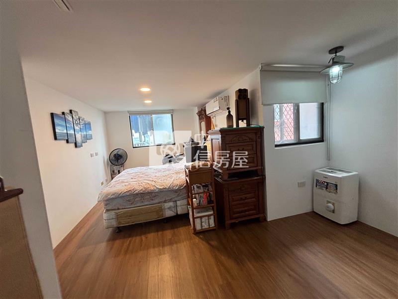 專任龍星國小美麗華夏房屋室內格局與周邊環境