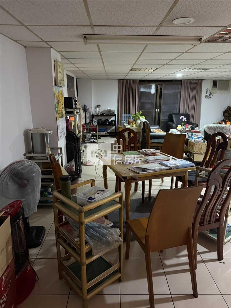 (專)桃園好樂迪超大三房+車位房屋室內格局與周邊環境