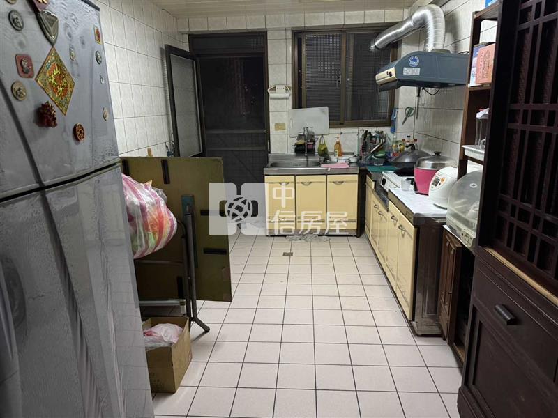 (專)桃園好樂迪超大三房+車位房屋室內格局與周邊環境