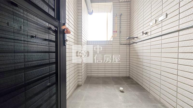 全新益展有福美2房雙衛平車房屋室內格局與周邊環境