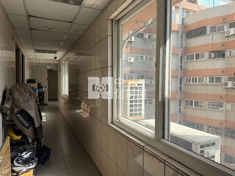 上華名門美套房+車位房屋室內格局與周邊環境
