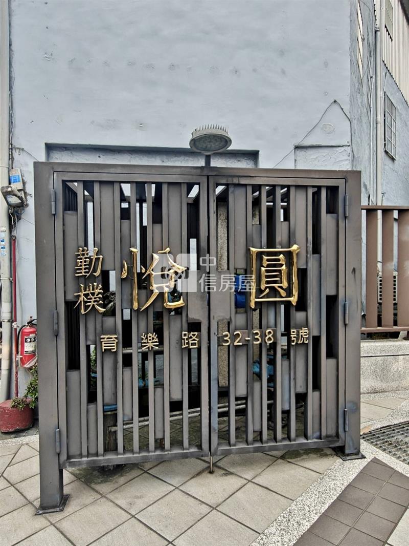 中壢勤樸悅圓美兩房車房屋室內格局與周邊環境