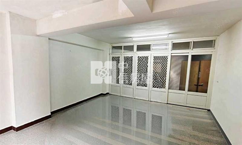 A21華夏路花園雙車別墅房屋室內格局與周邊環境