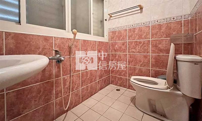 A21華夏路花園雙車別墅房屋室內格局與周邊環境