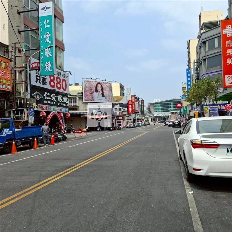 斗六火車站前黃金店地房屋室內格局與周邊環境