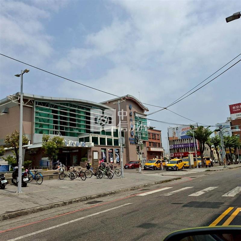 斗六火車站前黃金店地房屋室內格局與周邊環境