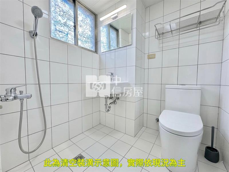 家有喜市-青山如黛前區景觀三房房屋室內格局與周邊環境