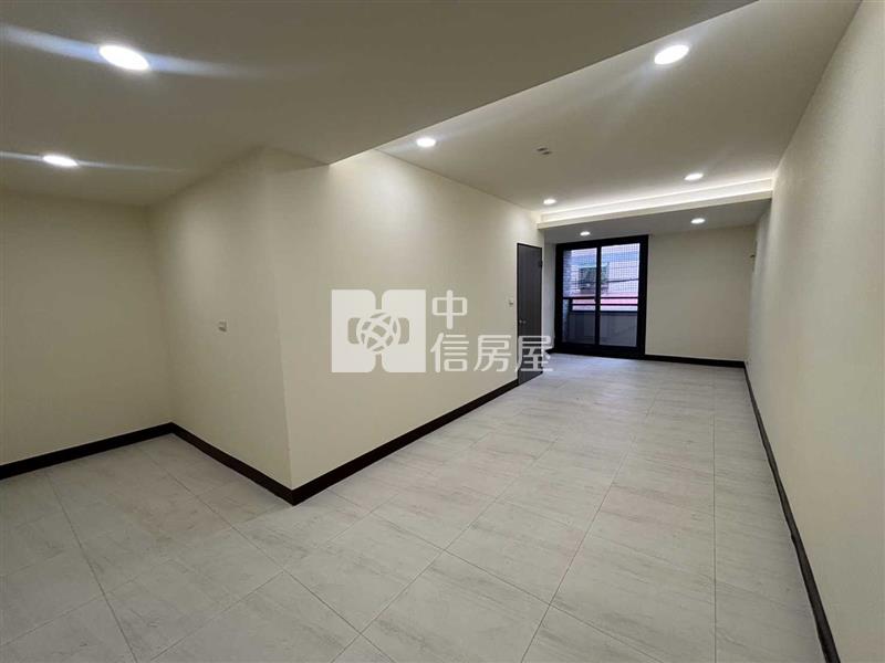 獅子林8米路整新透天房屋室內格局與周邊環境