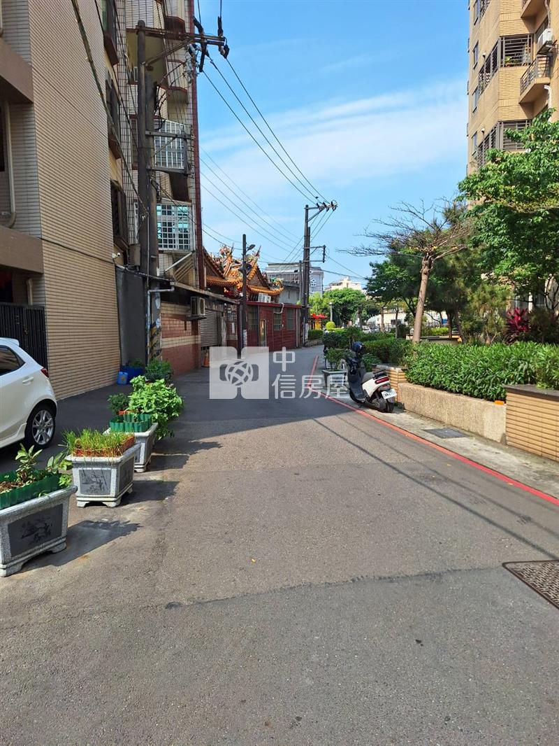 中壢火車站三鐵共構全新兩房車房屋室內格局與周邊環境