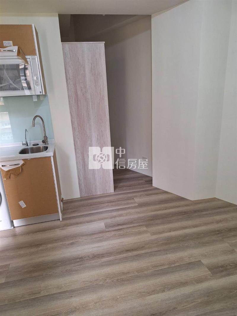 中壢火車站站三鐵共構全新雙套房房屋室內格局與周邊環境