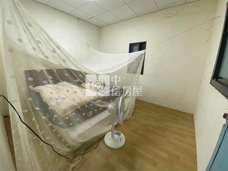 新社高中開心農場農建地平房房屋室內格局與周邊環境