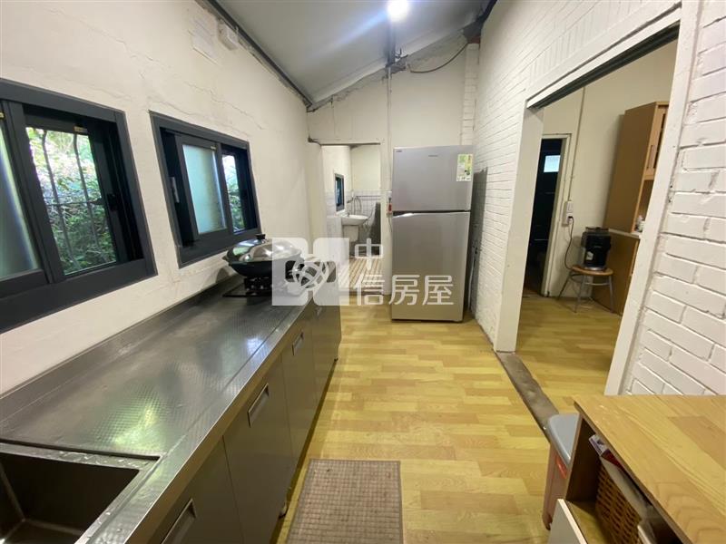 新社高中開心農場農建地平房房屋室內格局與周邊環境