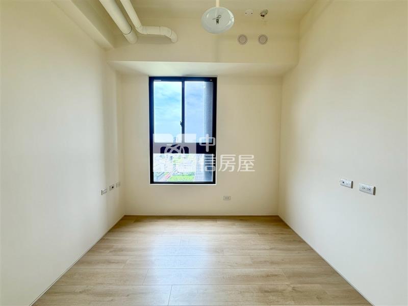 亞昕一沐漢神百貨低總價1+1房平車房屋室內格局與周邊環境