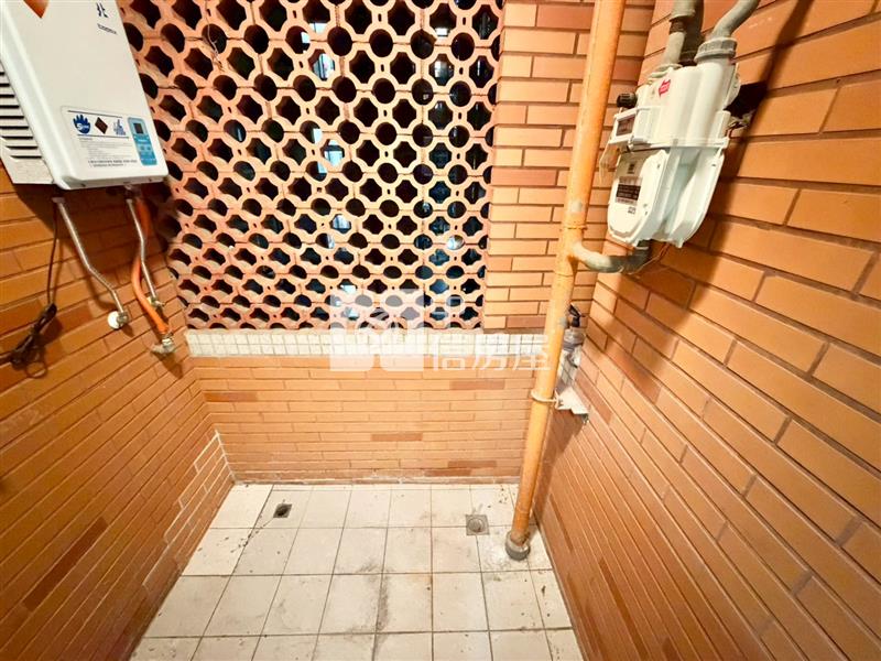 廣三大時代大2+1房2衛房屋室內格局與周邊環境