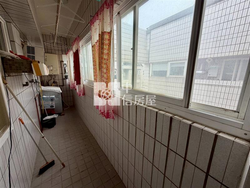 水美正面海景三房平車房屋室內格局與周邊環境