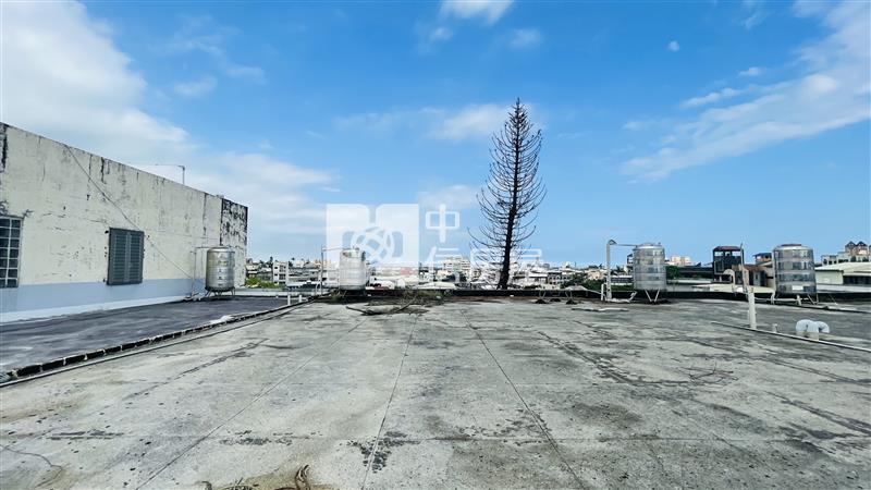 宜蘭市近轉運站商業區校舍路金店住房屋室內格局與周邊環境