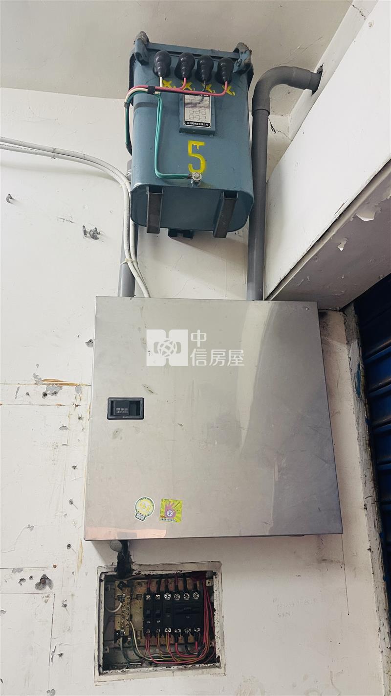 宜蘭市近轉運站商業區校舍路金店住房屋室內格局與周邊環境