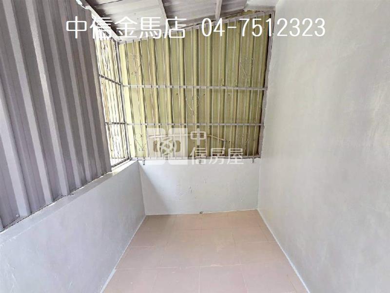 彰基邊間透天房屋室內格局與周邊環境