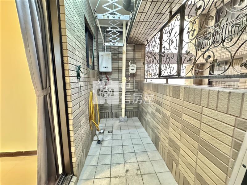 廣豐重劃區合雄帝璟三房車房屋室內格局與周邊環境