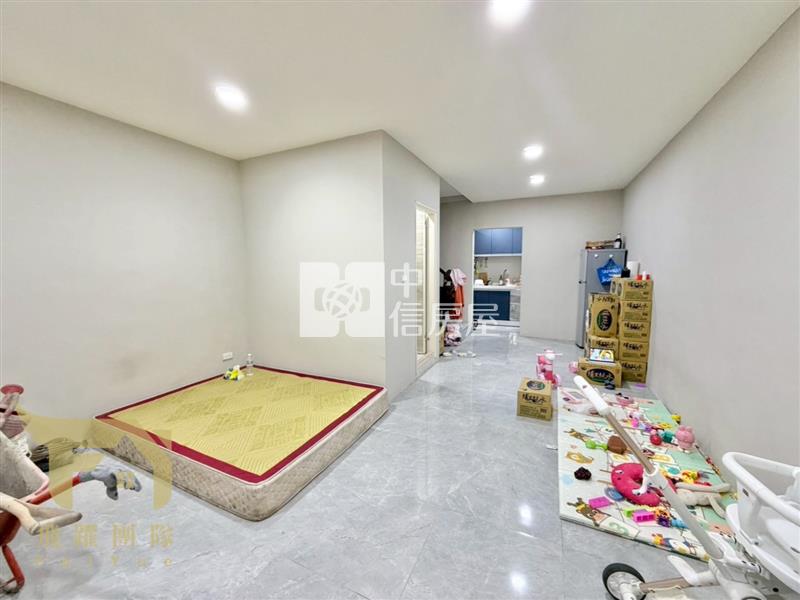 中壢｜華勛漂亮整新透天房屋室內格局與周邊環境