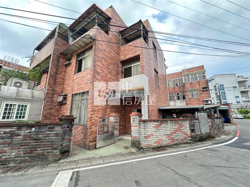 近青埔大地坪雙車位邊間美別墅房屋室內格局與周邊環境