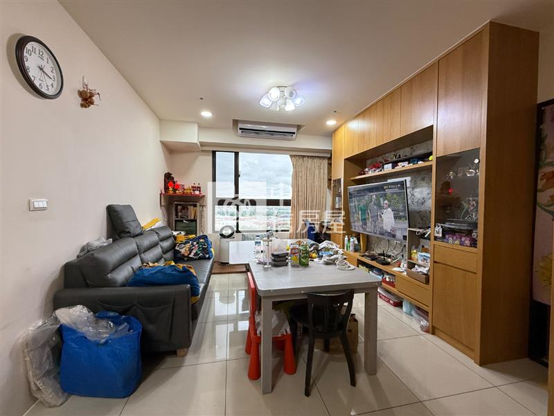 中壢內壢鉑水漾輕屋齡典雅景觀3房車房屋室內格局與周邊環境