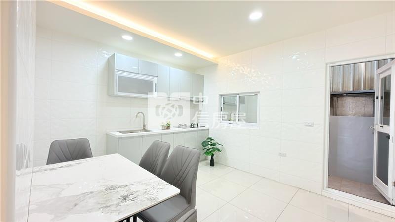柳林國小旁店面 ★影音空拍在中信嘉義玉山店房屋室內格局與周邊環境