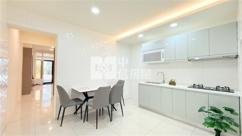 柳林國小旁店面 ★影音空拍在中信嘉義玉山店房屋室內格局與周邊環境
