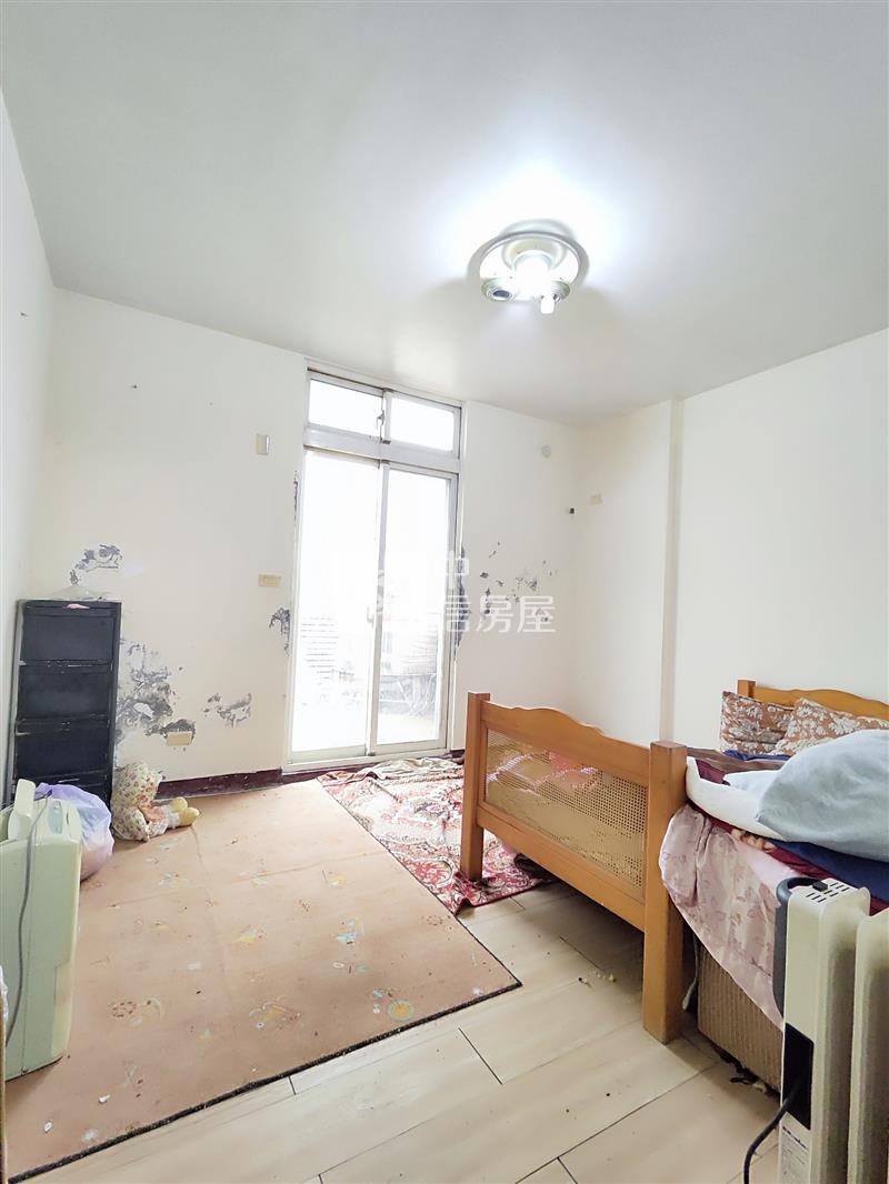 上湖國小近台31合法農舍房屋室內格局與周邊環境