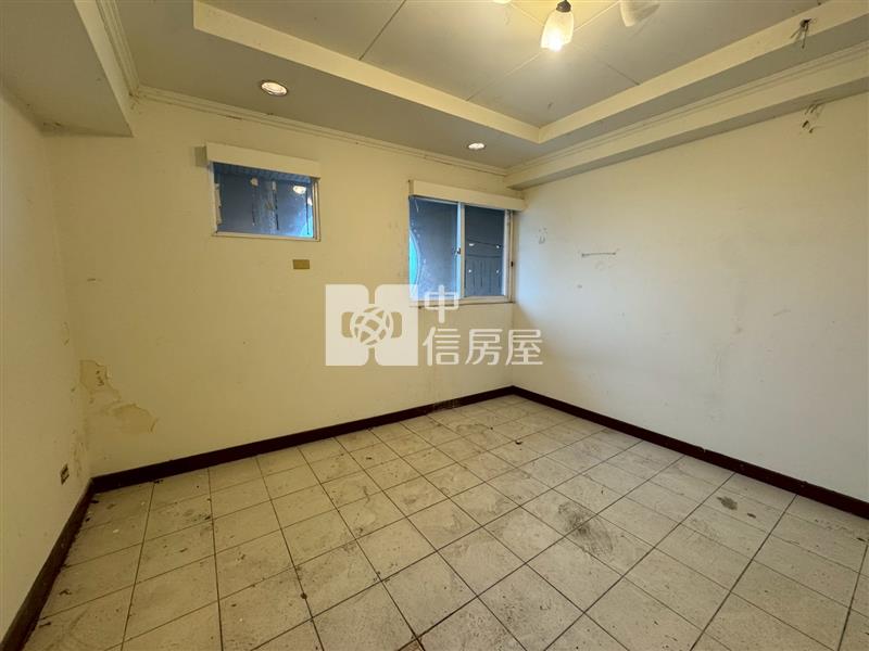 中壢A21環北站.SOGO商圈樓中樓五房房屋室內格局與周邊環境