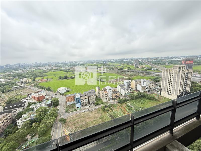 青埔A19國峰苑絕頂景觀房屋室內格局與周邊環境