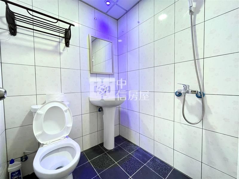 專任⭐觀音收租透天⭐文化路15間收租套房⭐員工宿舍房屋室內格局與周邊環境