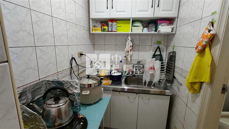 ●九如邊間一樓店面房屋室內格局與周邊環境