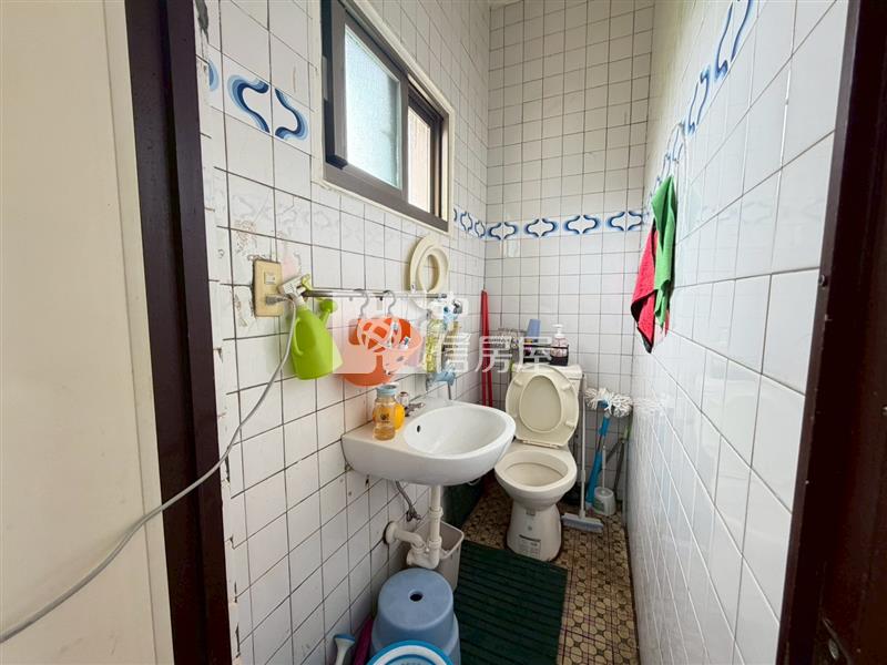 湖口靜巷邊間透天房屋室內格局與周邊環境