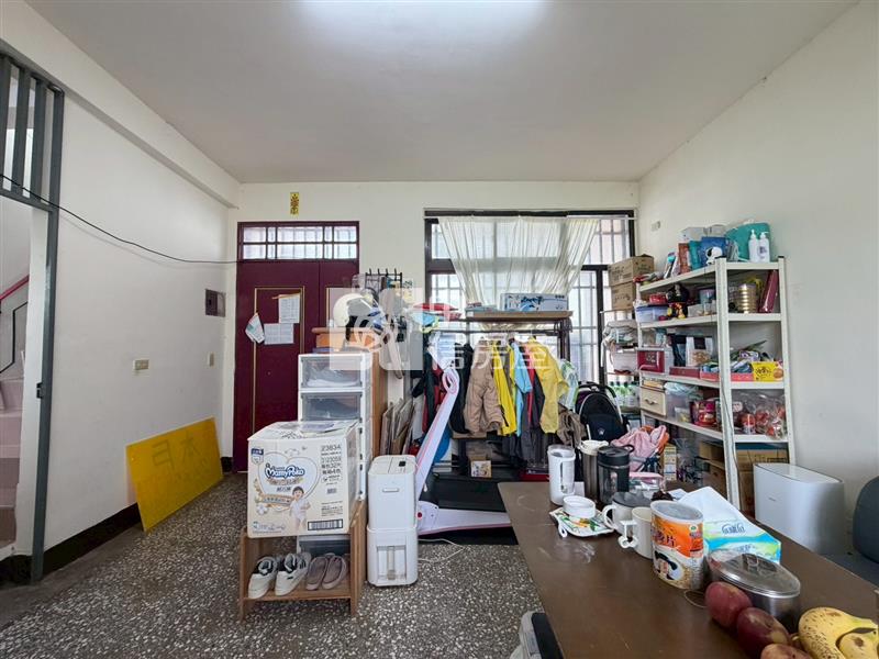 湖口靜巷邊間透天房屋室內格局與周邊環境